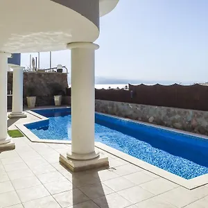 בדוק זמינות